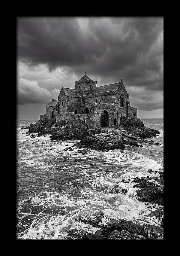 Mont Saint Michel Tidal Drama