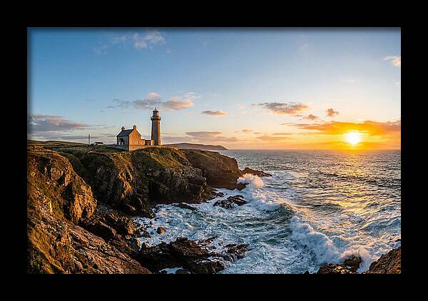 Montauk Point Lighthouse Dusk Glow