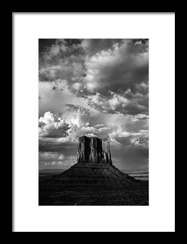 Monument Valleys Majestic Mittens