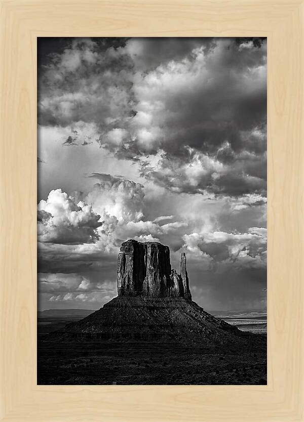 Monument Valleys Majestic Mittens
