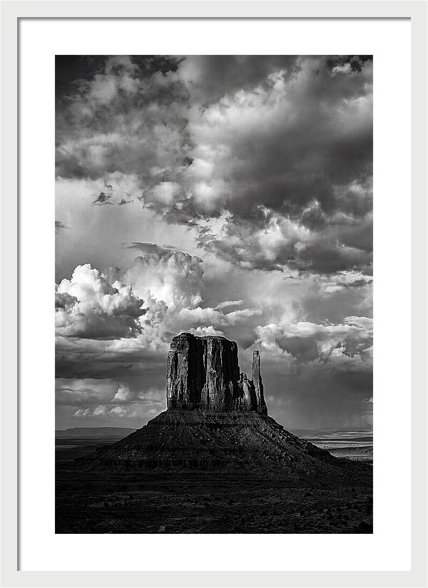 Monument Valleys Majestic Mittens