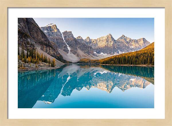 Moraine Lake Reflections In Autumn