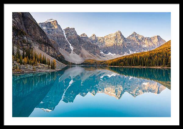 Moraine Lake Reflections In Autumn