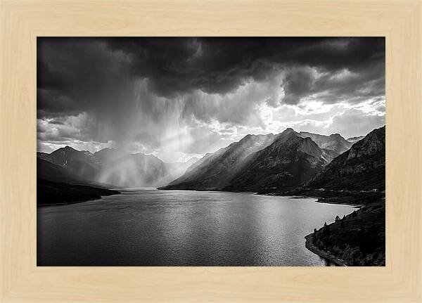 Morskie Oko Mountain Vista