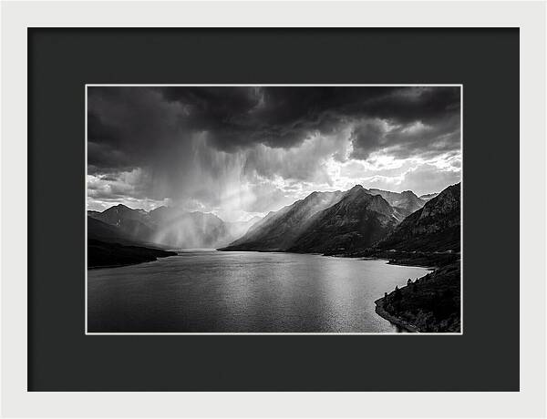 Morskie Oko Mountain Vista