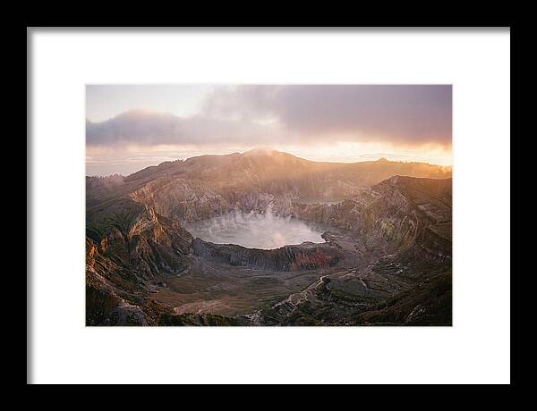 Mount Bromo Caldera Vista