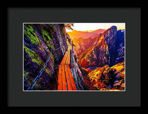 Mount Hua Plank Walk At Sunset