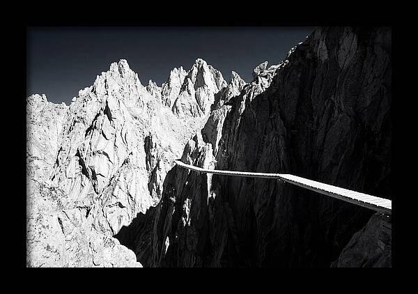 Mount Huas Thrilling Plank Walk