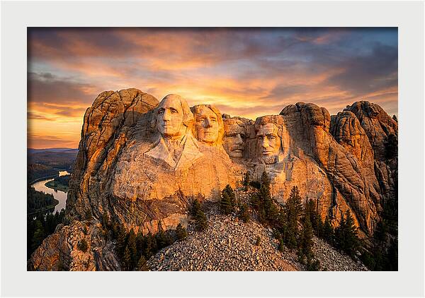Mount Rushmore At Sunset