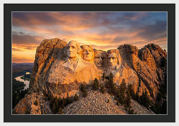 Mount Rushmore At Sunset
