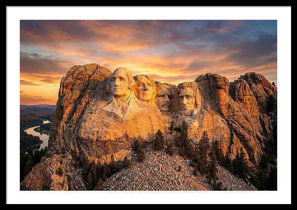 Mount Rushmore At Sunset