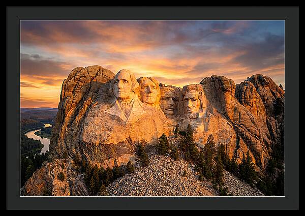 Mount Rushmore At Sunset