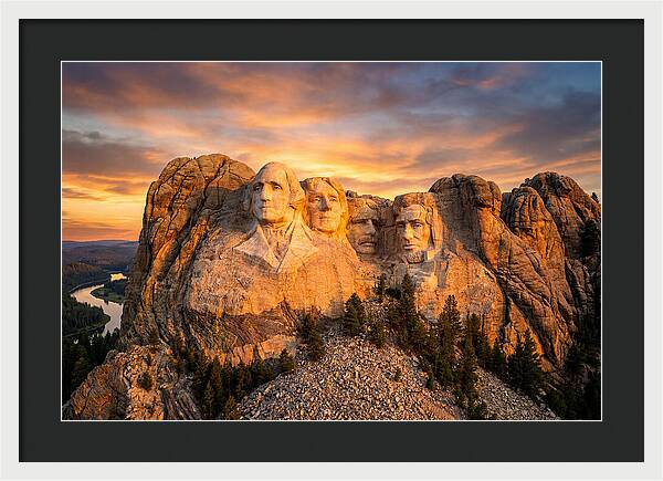 Mount Rushmore At Sunset