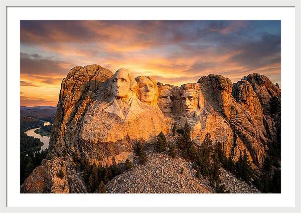 Mount Rushmore At Sunset