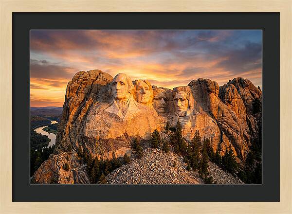 Mount Rushmore At Sunset
