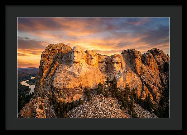 Mount Rushmore At Sunset
