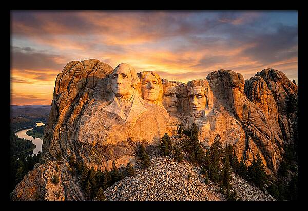 Mount Rushmore At Sunset