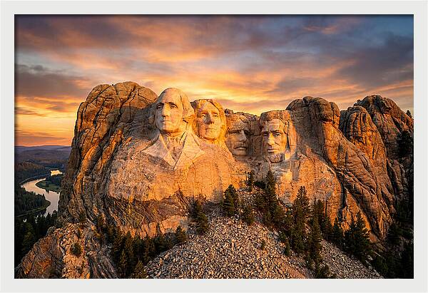 Mount Rushmore At Sunset