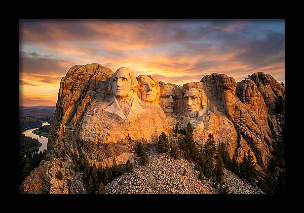 Mount Rushmore At Sunset