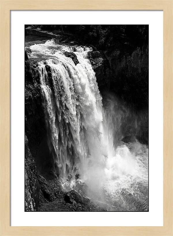 Multnomah Falls Cascade Power