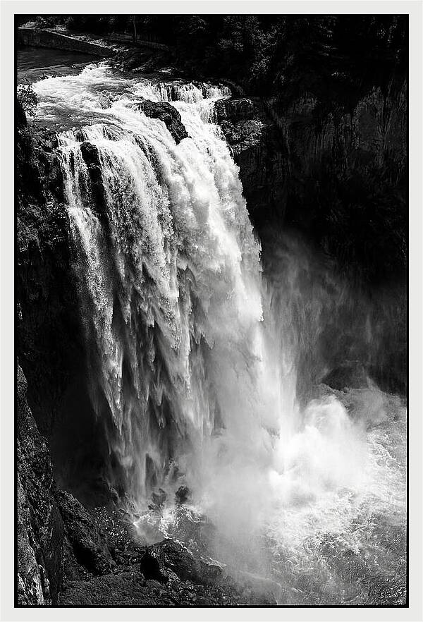 Multnomah Falls Cascade Power