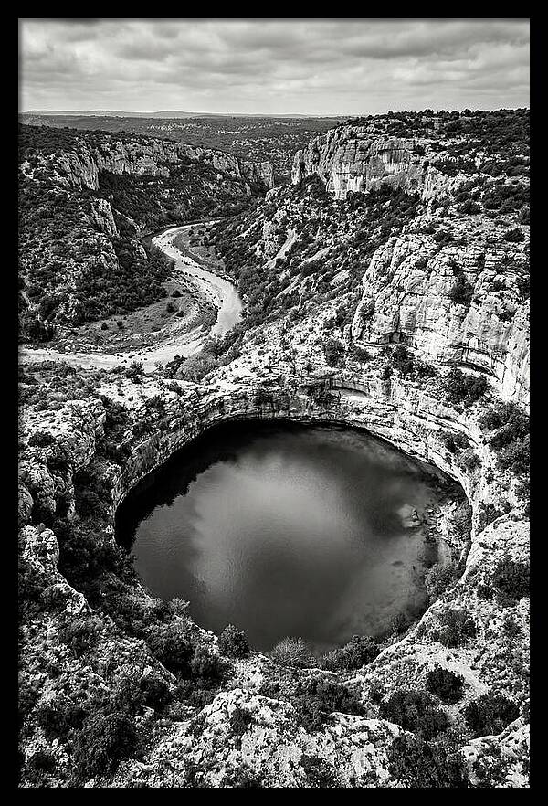 Mystical Depths Of The Great Blue Hole
