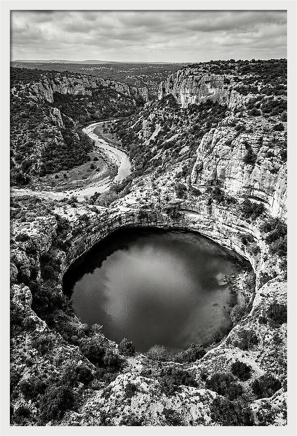 Mystical Depths Of The Great Blue Hole
