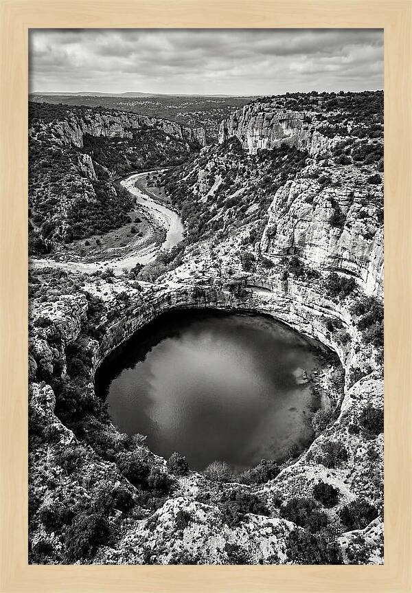 Mystical Depths Of The Great Blue Hole