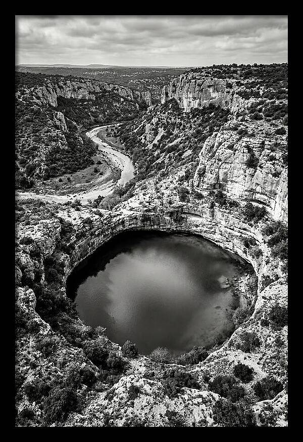 Mystical Depths Of The Great Blue Hole