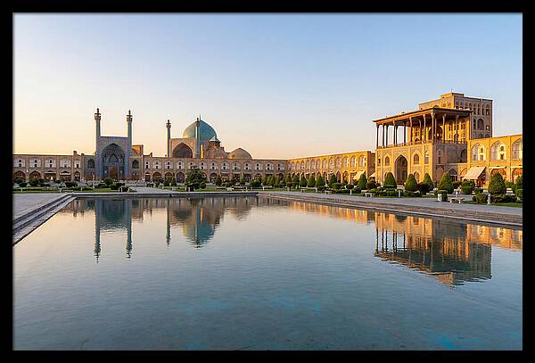 Naqsh E Jahan Square At Golden Hour