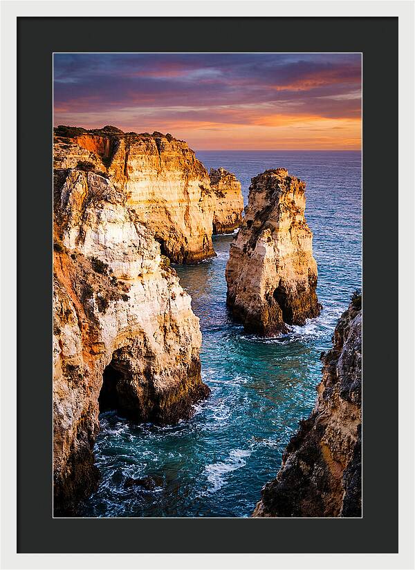 Natural Wonders Of Ponta Da Piedade