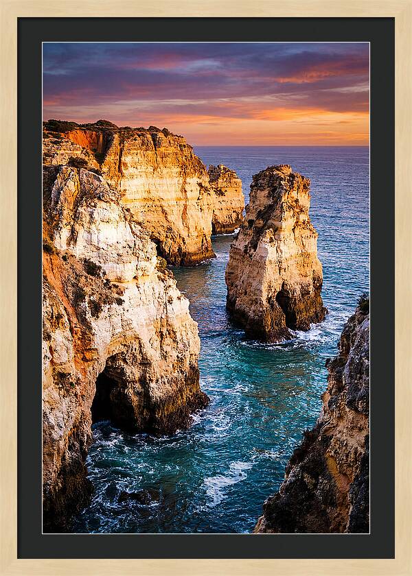 Natural Wonders Of Ponta Da Piedade