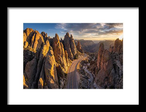 Needles Highway Spire Corridor