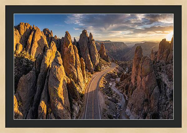 Needles Highway Spire Corridor