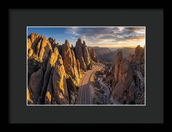 Needles Highway Spire Corridor