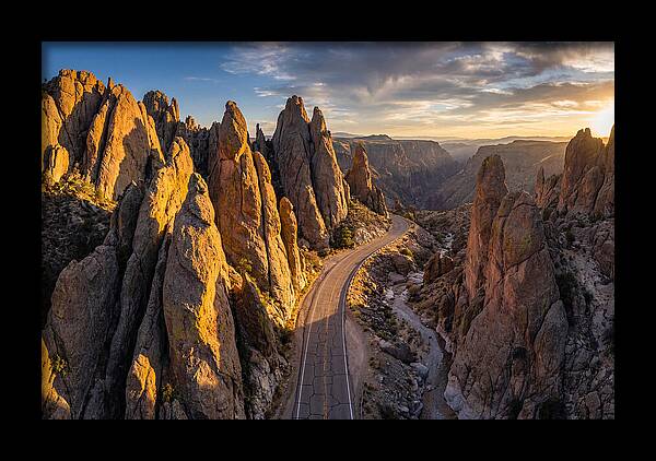 Needles Highway Spire Corridor
