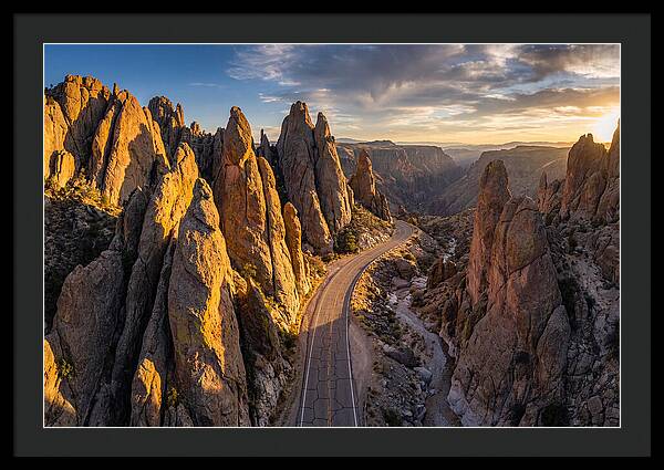 Needles Highway Spire Corridor