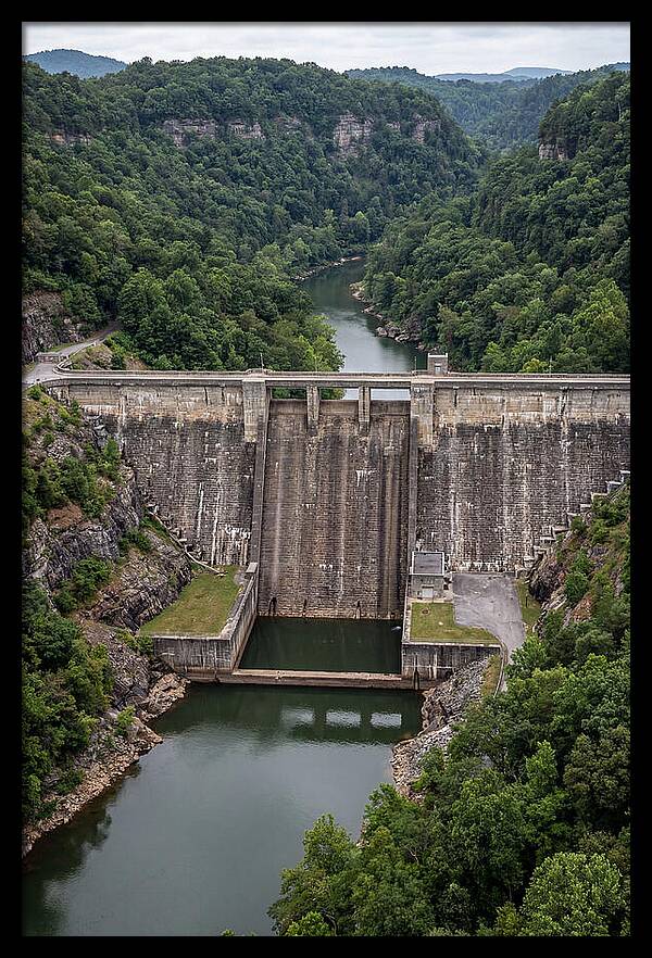 Norris Dam Surrounded By Nature