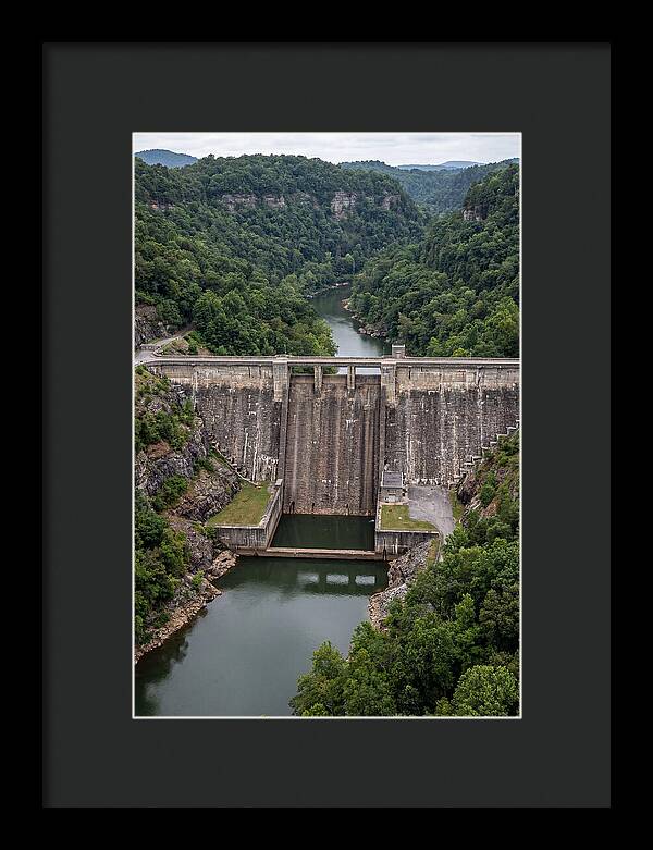 Norris Dam Surrounded By Nature