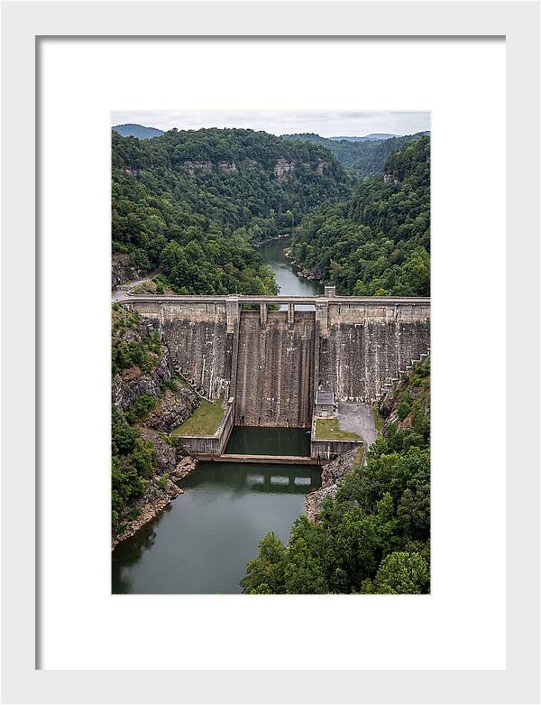 Norris Dam Surrounded By Nature