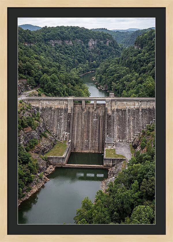 Norris Dam Surrounded By Nature