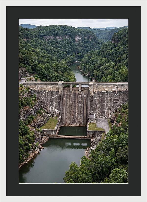Norris Dam Surrounded By Nature