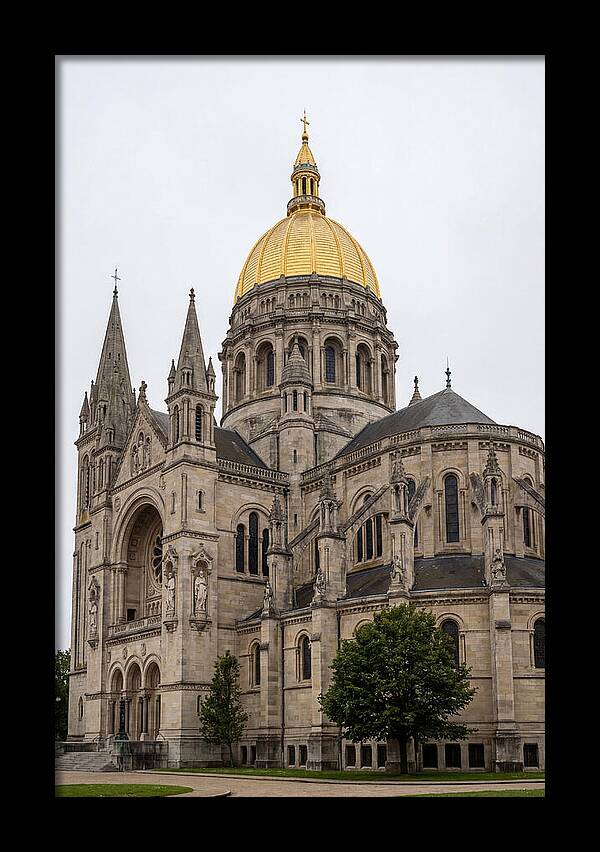 Notre Dame Basilica Grandeur