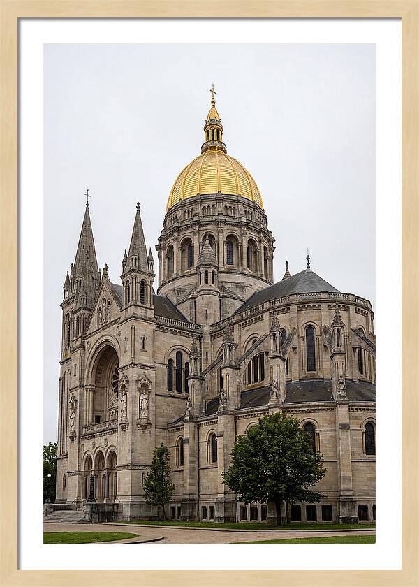 Notre Dame Basilica Grandeur