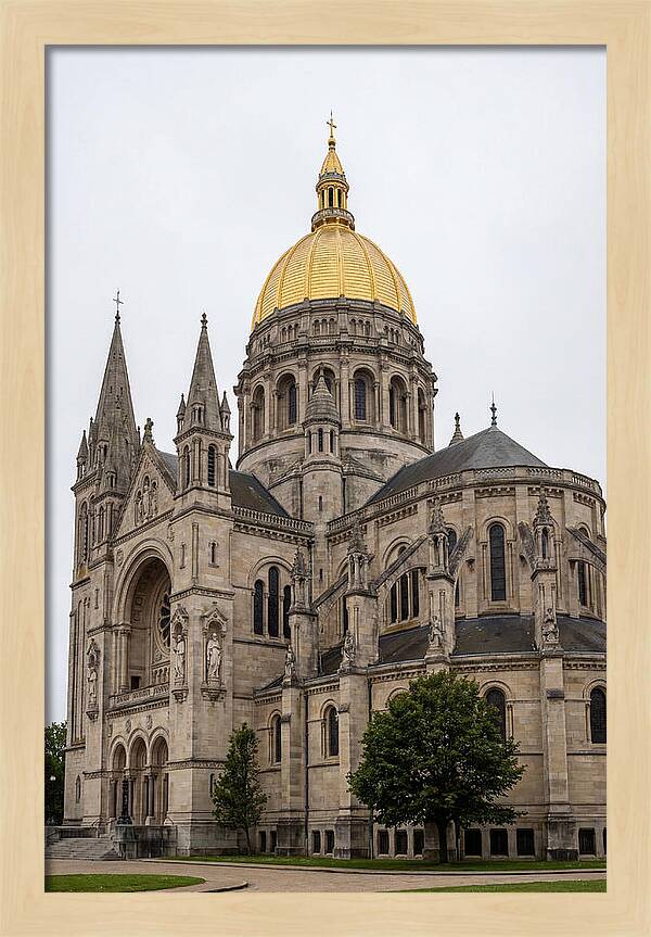 Notre Dame Basilica Grandeur