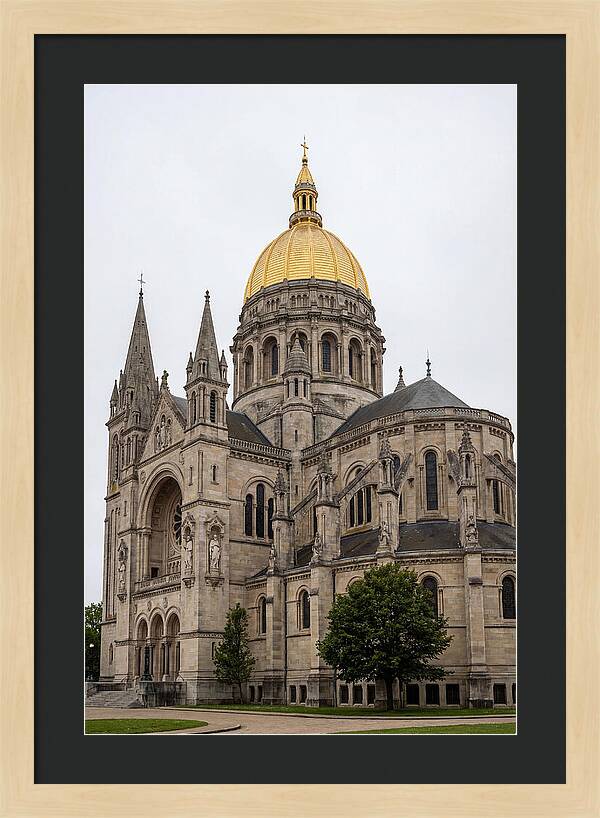 Notre Dame Basilica Grandeur