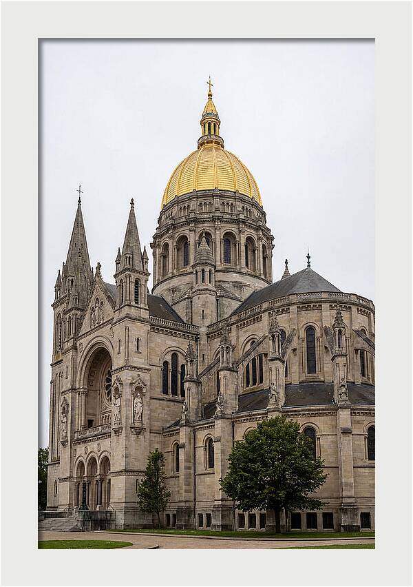Notre Dame Basilica Grandeur