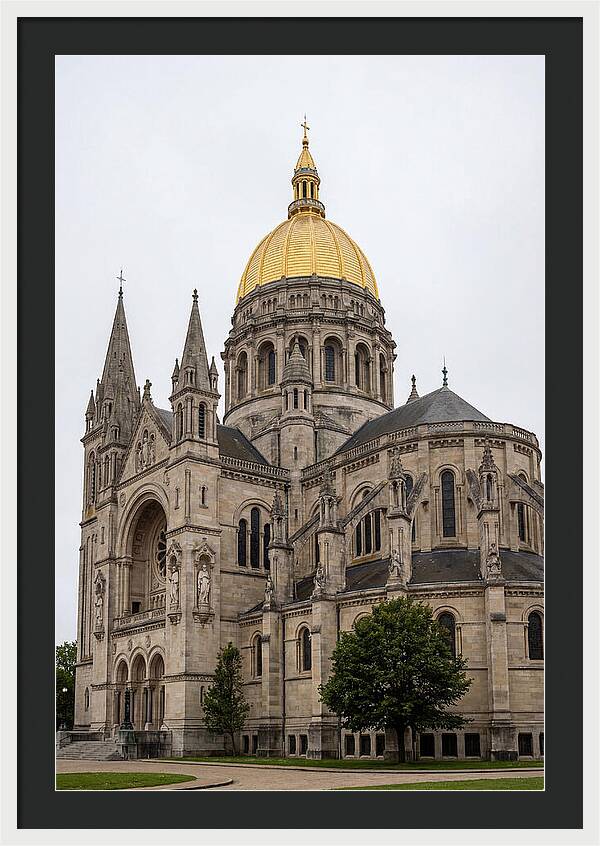 Notre Dame Basilica Grandeur