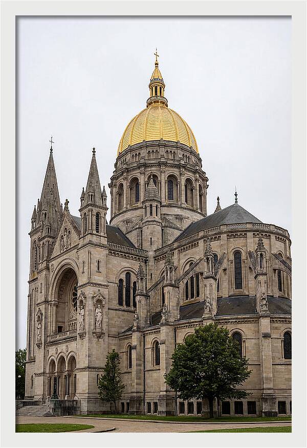Notre Dame Basilica Grandeur