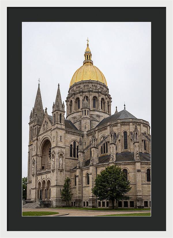 Notre Dame Basilica Grandeur